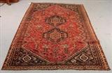 138 - Sarouk rug, 5ft 5in x 7ft 7in.