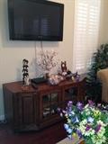 Large flat screen tv 
Great tv stand 