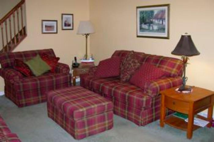 BROYHILL LIVING ROOM SET WITH LARGE SOFA, LOVESEAT OTTOMAN AND GLIDER CHAIR