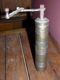 ANTIQUE GRINDER