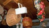 Baskets and table decorations.