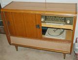 Vintage console with Telefunken turntable and Belmonte receiver.