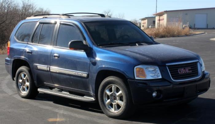 2002 GMC Envoy Blue 4-Door Mid-Size SUV