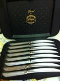                           Towle “Leisure” knife set
