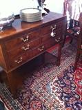  Henredon server that matches the dining table & china cabinet