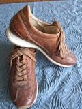 BROWN LEATHER SPORT STYLE SHOE