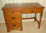 VINTAGE DESK