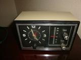 VINTAGE RADIO
