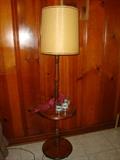 VINTAGE TABLE LAMP