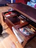 COFFEE TABLE WITH LIFT TOP