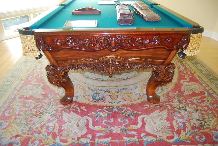 RENAISSANCE POOL TABLE WITH ACCESSORIES