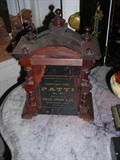 miniature patti clock