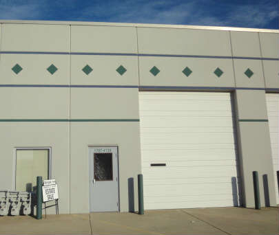 Picture of Outside of Warehouse!