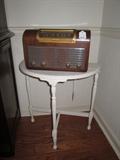 Vintage Arvin radio case (not working)
