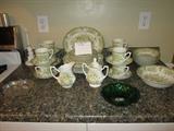 J&G Meakin, England "Avondale" china set