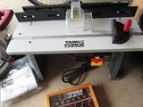 Hardly used Task Force router w/ table, router bits