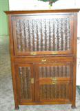 Island style computer cabinet