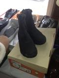 Merrill Boots (New) Size 6 - 6 1/2