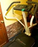 PRO-FORM CROSS WALK TRAINER