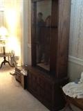 Gun cabinet