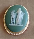 Antique large Wedgwood cameo