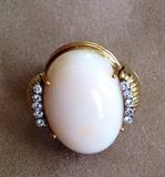 Antique Angelskin Coral ring, mounted in 18K gold