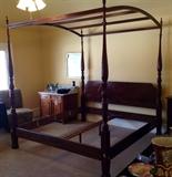 Henredon king canopy bed