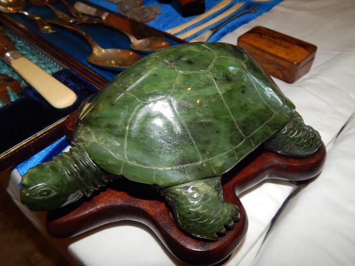 heavy jade turtle
