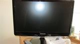 19" FLAT SCREEN TV