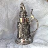 Gergossen lion head beer stein