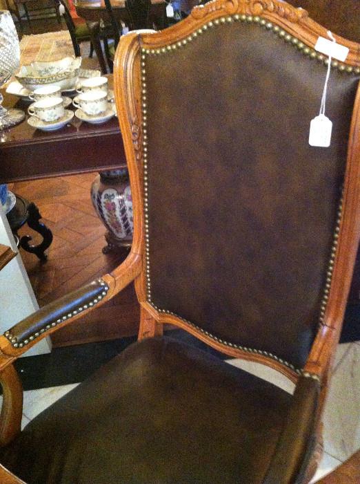                armed leather desk/occasional chair