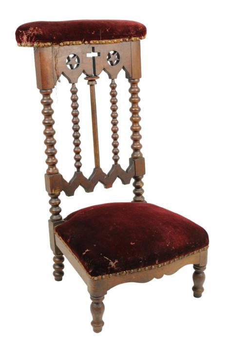 A FRENCH UPHOLSTERED PRIE DIEU