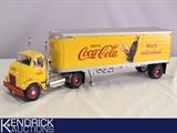 Ertl&nbsp;"Collectibles" 1:25 1954 GMC&nbsp;Coca-Cola&nbsp;Die-cast&nbsp;Semi with Great Dane Trailer
