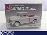 AMT Ertl&nbsp;1:25 1955 Chevrolet&nbsp;Cameo&nbsp;Pick-Up Model Kit
