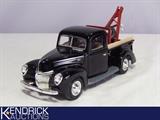 1:24 1940 Ford&nbsp;Die-cast Pick-Up Truck&nbsp;
