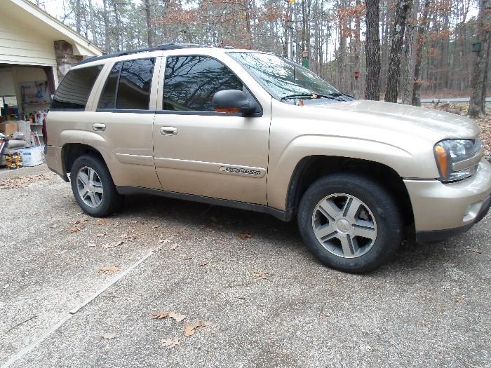 2004 Chevy trail blazer, 130,000 miles, good condition, leather seats