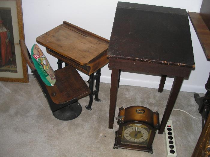 School desk clock ,Antique table