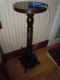 Nice walnut pedestal