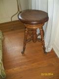 piano stool with ball and claw feet