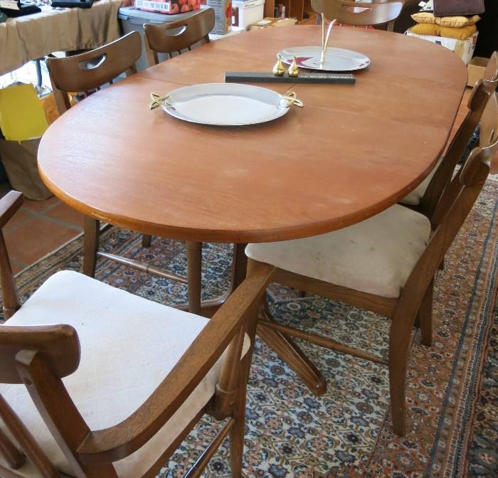 Danish Modern dining table and set of 6 dining chairs, oriental style rug, Dansk serving trays