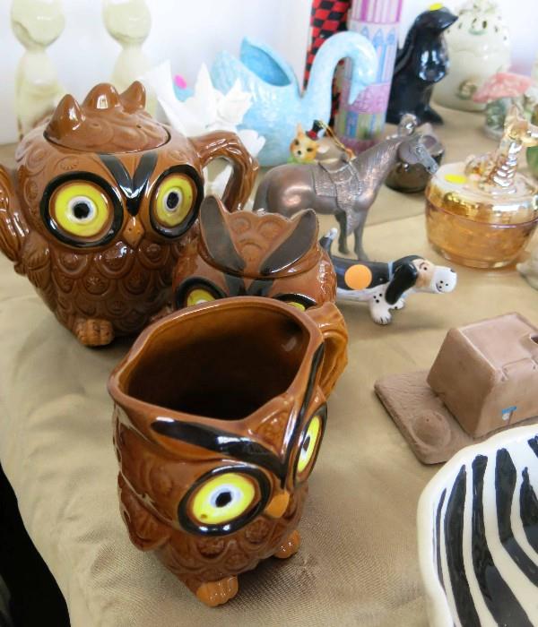 Owl teapot, creamer and sugar set
