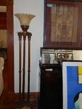Floor  lamp