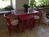 Bistro set - needs glass