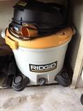 Ridgid shop vac with accessories and hoses