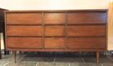 BASSETT Furniture Mid Century Mod Dresser
