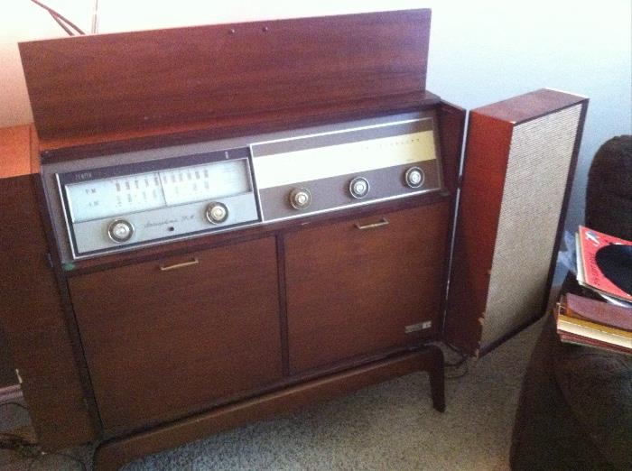 Retro stereo with fold-out speakers and fold-down turntable.