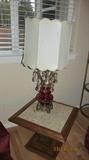 VINTAGE MARBLE TOP END TABLE & LAMP