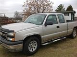 2006 Chevy 2WD, Extended Cab with 193,305 miles showing