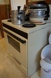 Electric stove