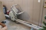 Acorn stair lift